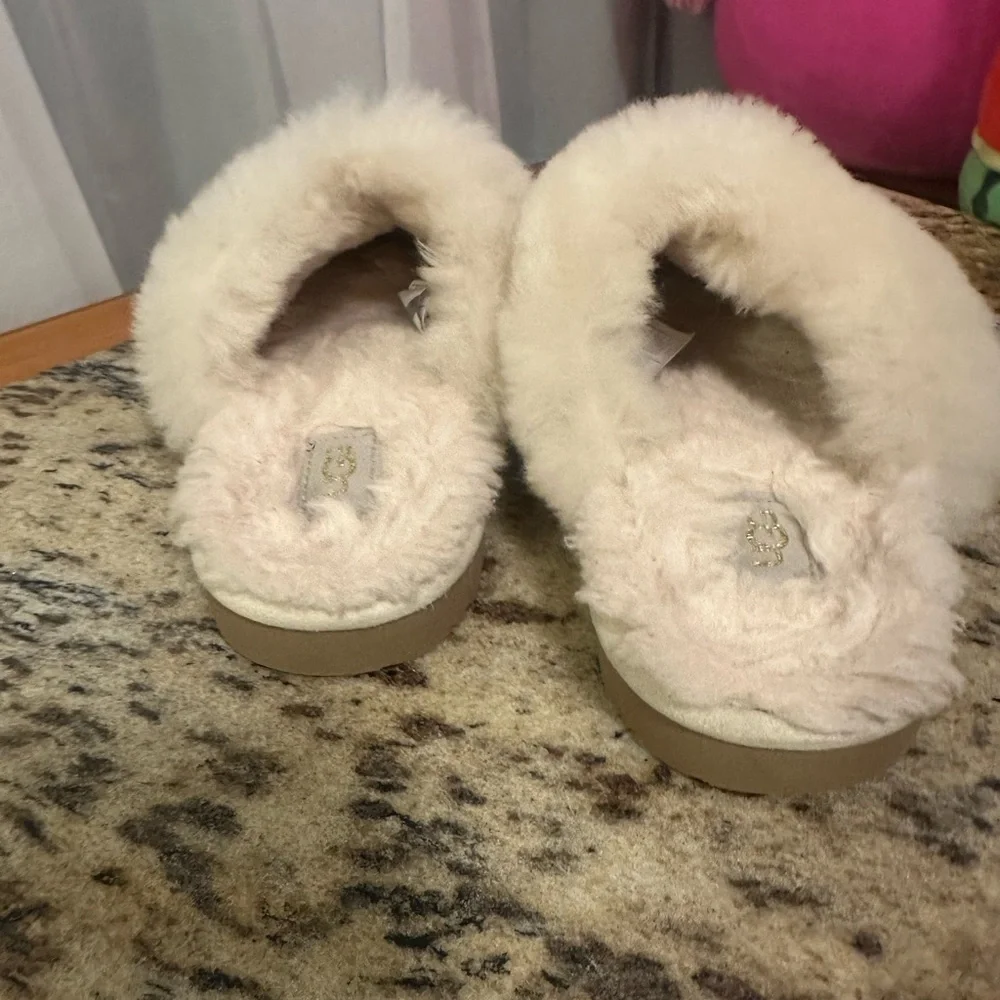 UGG Kids’ Cozy‎ II Metallic Shearling Lined Slides In Gold